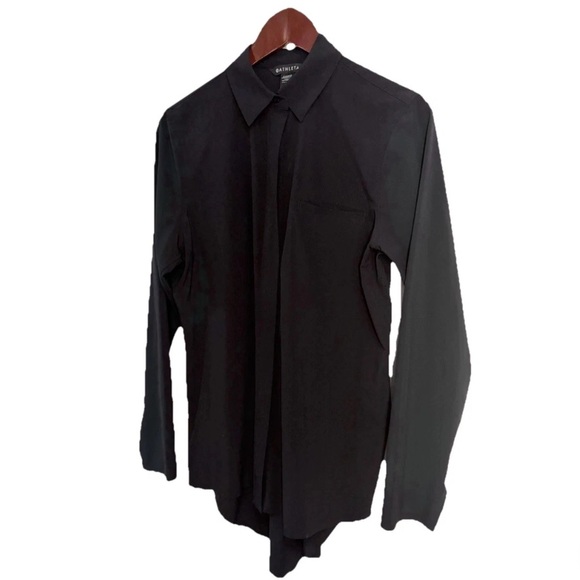 Athleta Urbanite Top 2.0 Black Button Up Modern Versatile Shirt Women’s Small - Picture 10 of 12